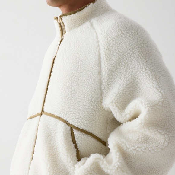 The Summit High Pile Fleece Jacket in Bone, NWT - Picture 5 of 11